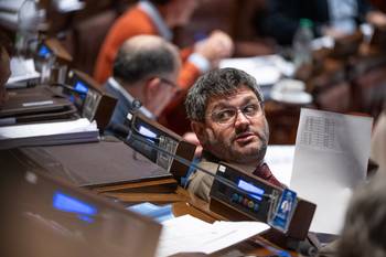 Adrián Juri en el Parlamento (archivo, octubre de 2025). · Foto: Gianni Schiaffarino