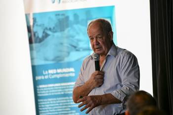 Ricardo Gil Iribarne, el 15 de octubre en Colonia. · Foto: Ignacio Dotti