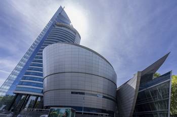 Torre de las Telecomunicaciones de Antel (archivo, octubre de 2025). · Foto: Rodrigo Viera Amaral