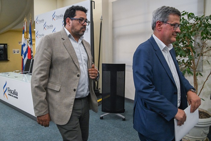 Alejandro Sánches y Jorge Díaz, tras presentar le primera denuncia en fiscalía por posible fraude a empresa Cardama (archivo, octubre de 2025) · Foto: Guillermo Legaria