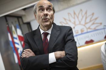 Pablo Abdala, el 6 de noviembre, en el edificio anexo al Palacio Legislativo. · Foto: Gianni Schiaffarino