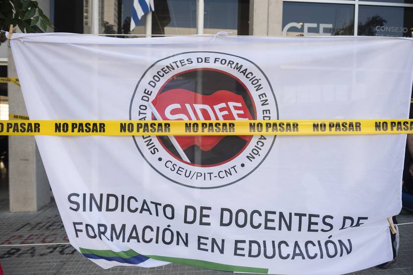 20251110 edu cfe ocupado