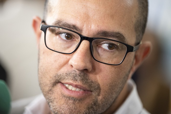 Foto principal del artículo 'Danza sobre su renuncia al sector privado: “No tiene más razón de ser que el tema siga abierto”' · Foto: Gianni Schiaffarino