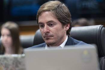 Álvaro Pena, en la Comisión de Hacienda (archivo, octubre de 2025). · Foto: Alessandro Maradei