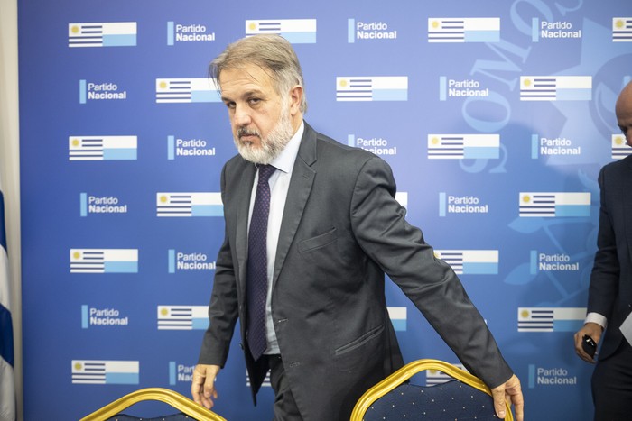 Gabriel Gianoli, el 17 de noviembre, en la casa del Partido Nacional. · Foto: Gianni Schiaffarino