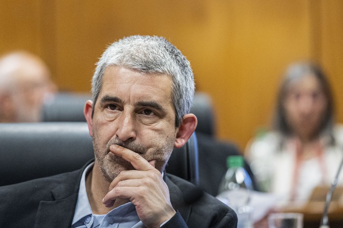 Pablo Caggiani, el 18 de noviembre, en la comisión de Presupuesto Integrada con Hacienda, del Senado. · Foto: Gianni Schiaffarino