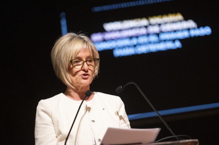 La subsecretaria del Ministerio del Interior, Gabriela Valverde, el 21 de noviembre, en el auditorio Mario Benedetti. · Foto: Alessandro Maradei
