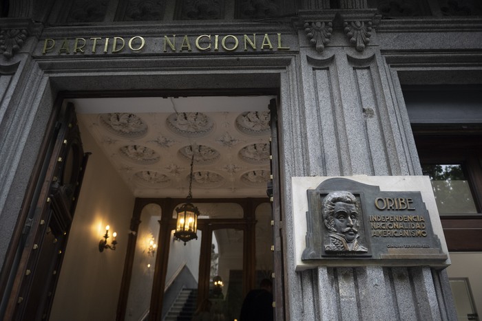 Casa del Partido Nacional, en la Ciudad Vieja de Montevideo (archivo). · Foto: Gianni Schiaffarino