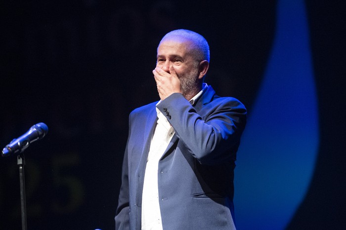 Martin Cabrera, el 1 de diciembre, durante la enrtega de los Premios Florencio en el Teatro Solís. · Foto: Alessandro Maradei