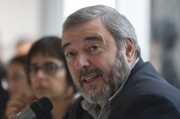 Mario Bergara, en la presentación de Montevideo construye futuro, el 8 de diciembre de 2025. · Foto: Alessandro Maradei