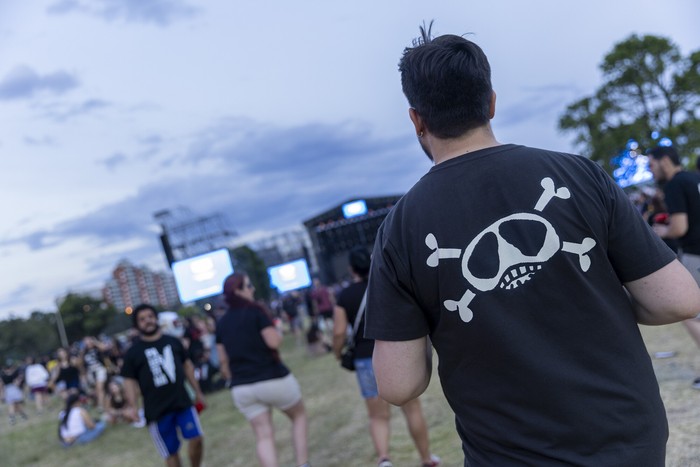 Previo al recital 30 Años de La Vela Puerca, el 13 de diciembre, en la rambla de Punta Carretas. · Foto: Rodrigo Viera Amaral