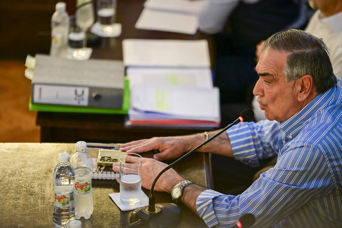 El intendente Guillermo Rodríguez en Junta Departamental. (archivo, diciembre de 2025) · Foto: Ignacio Dotti