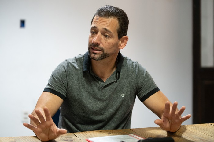 El director del Equipo de Representación de las y los Trabajadores (ERT) en el Banco de Previsión Social (BPS), Carlos Clavijo. · Foto: María Vivanco