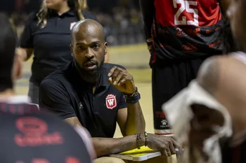 Roque Newsome, entrenador de Welcome (archivo, enero de 2026). · Foto: Rodrigo Viera Amaral