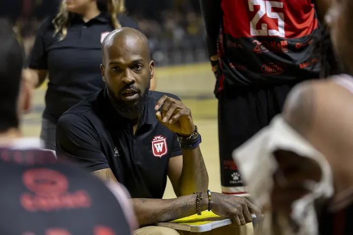 Roque Newsome, entrenador de Welcome (archivo). · Foto: Rodrigo Viera Amaral