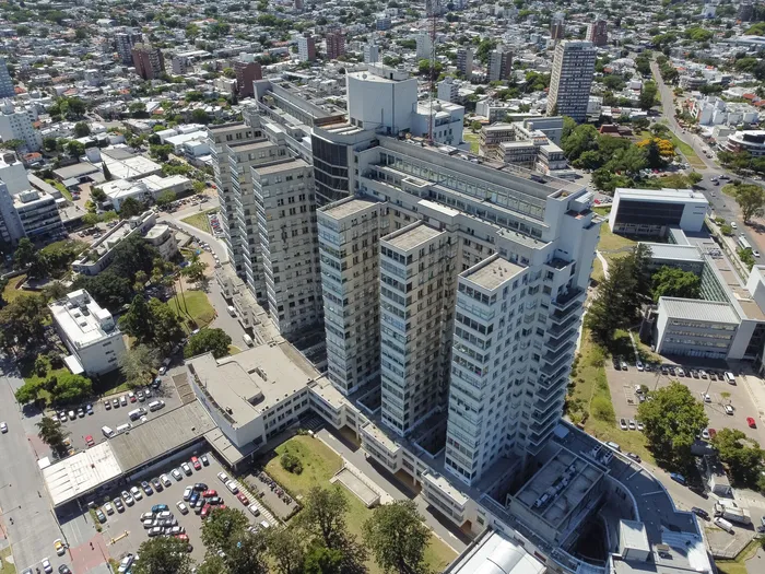 Hospital de Clínicas (archivo, enero de 2026). · Foto: Gianni Schiaffarino