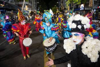 Patos Cabreros durante el Desfile Inaugural del Carnaval, el 22 de enero en la avenida 18 de Julio. · Foto: Gianni Schiaffarino