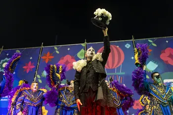 Murga Patos Cabreros, el 27 de enero, en el tablado 1° de Mayo. · Foto: Rodrigo Viera Amaral