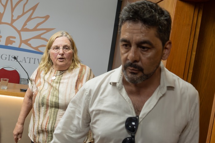 Graciela Bianchi y Gustavo Guisulfo, tras la conferencia de prensa, el 4 de febrero de 2026 · Foto: Martín Hernández Müller