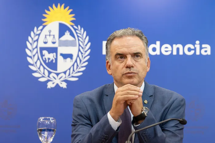 Yamandú Orsi, el 13 de febrero, en Presidencia · Foto: Martin Hernández Müller