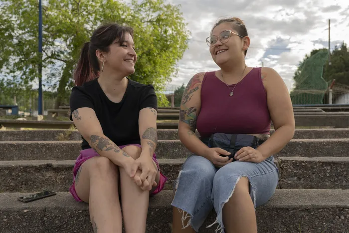 Carla Villablanca y Claudine Grandon, el 16 de febrero de 2026. Foto: Laura Sosa · Foto: Rodrigo Viera Amaral