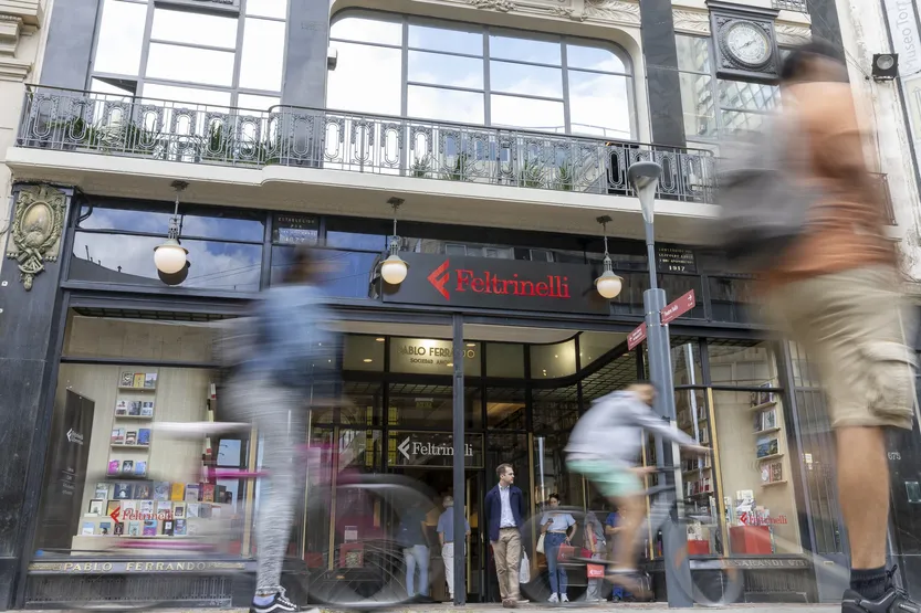 20260227 SUPLE Librería Feltrinelli 6