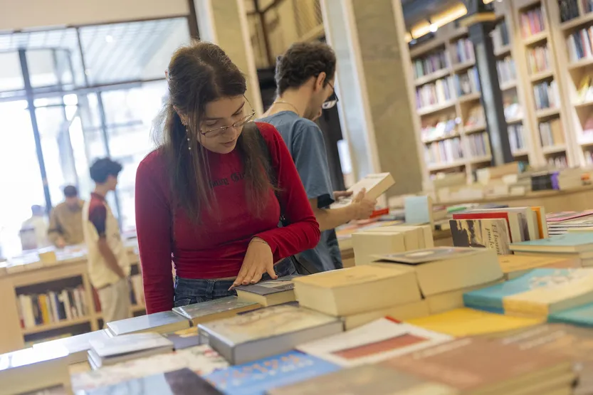 20260227 SUPLE Librería Feltrinelli 5