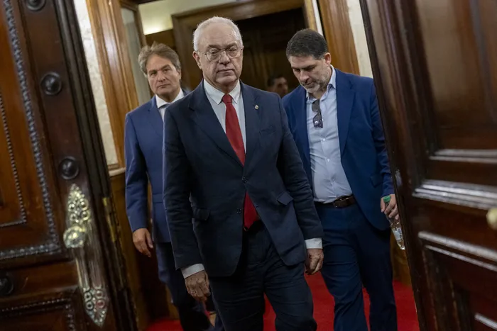 Pedro Keuroglian, Mario Lubetkin  y Javier Benech, el 26 de febrero, en la Cámara de Diputados. · Foto: Rodrigo Viera Amaral