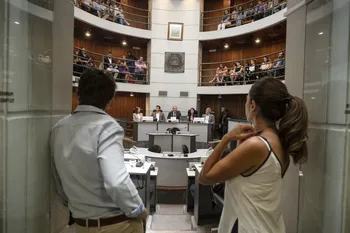Laura Tabárez, Gonzalo Sánchez, Mario Bergara, Viviana Repetto y Justo Onandi, en la Junta Departamental, el 3 de marzo. · Foto: Inés Guimaraens
