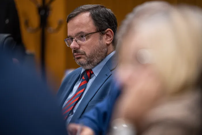 Felipe Schipani durante la Comisión que investiga y analiza el proceso de adquicisión de OPV (archivo, marzo de 2026). · Foto: Gianni Schiaffarino