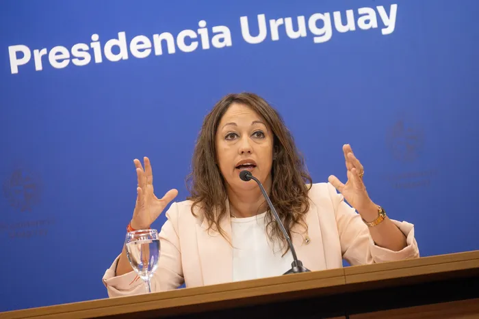 Fernanda Cardona en el Ministerio de Economía y Finanzas. · Foto: Martin Hernández Müller
