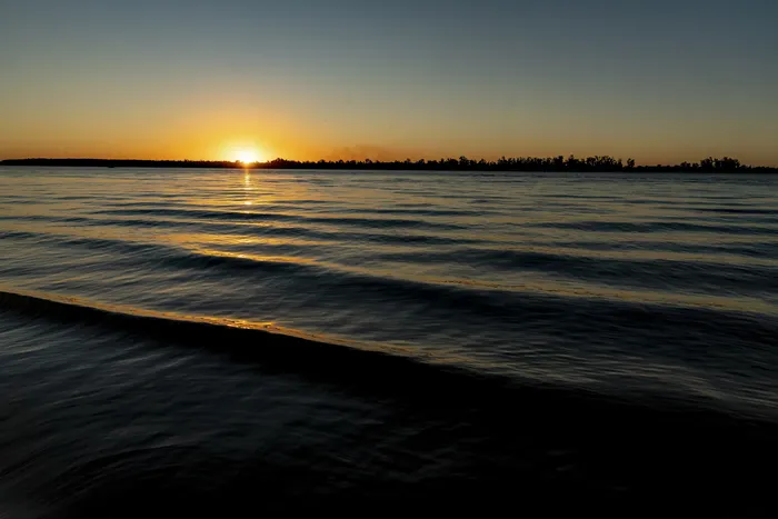 Costa del río Uruguay en Paysandú (archivo, febrero de 2026) · Foto: Santiago Fleitas
