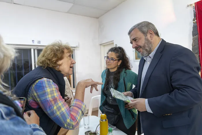 Mario Bergara, el 21 de abril, en el Club Buceo. · Foto: Rodrigo Viera Amaral