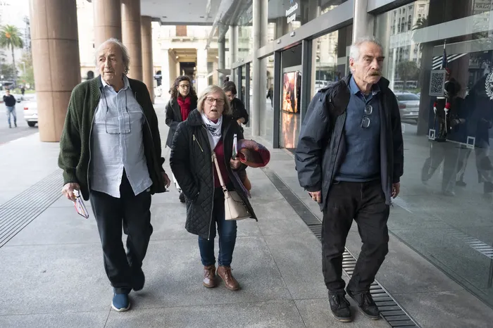 Javier Tassino, Silvia Bellizzi e Ignacio Errandonea en la Torre Ejecutiva. Foto: Alessandro Maradei (archivo, mayo de 2026)