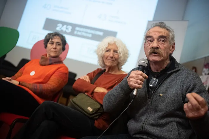 Alicia Lusiardo, Elena Zaffaroni e Ignacio Errandonea, el 14 de mayo, durante una conferencia de prensa en la sede de la INDDHH. · Foto: Gianni Schiaffarino