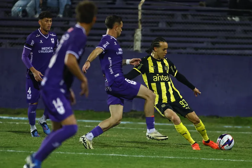 20260524 DEP f2 Peñarol Defensor