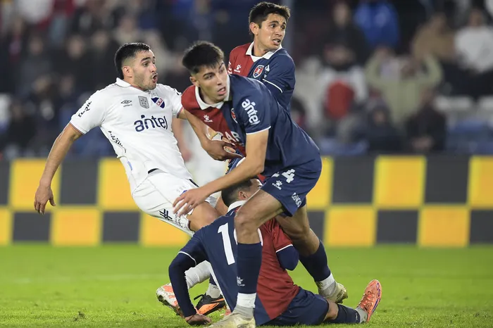 Albion vs. Nacional en el Gran Parque Central (archivo, junio de 2026) · Foto: Dante Fernández