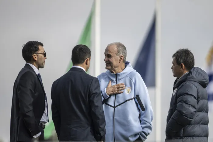 Marcelo Bielsa, el 4 de junio, en el Complejo Celeste. · Foto: Ernesto Ryan