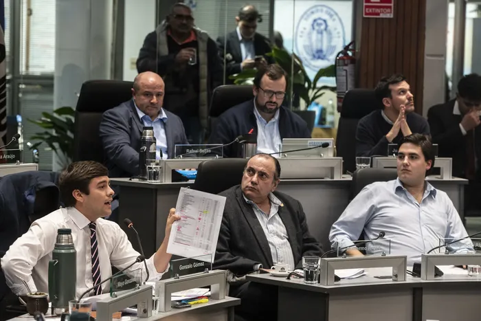 Gonzalo Gómez en la Junta Departamental de Montevideo (archivo, junio de 2026). Foto: Inés Guimaraens