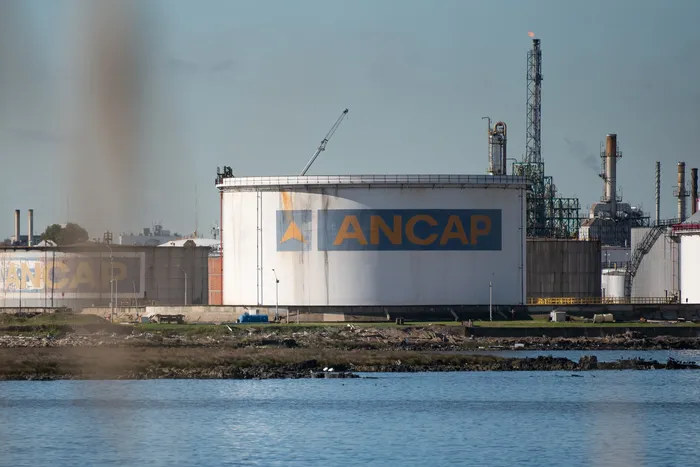 Planta de Ancap en la Teja (archivo, junio de 2026). · Foto: Gianni Schiaffarino