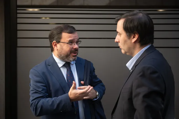 Felipe Schipani y Conrado Rodríguez, el 16 de junio, en el edificio anexo del Palacio Legislativo · Foto: Gianni Schiaffarino