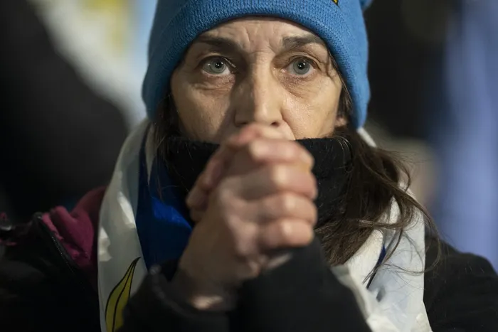 Explanada de la Intendencia de Montevideo, el 21 de junio, durante el partido entre Uruguay y Cabo Verde. · Foto: Ernesto Ryan