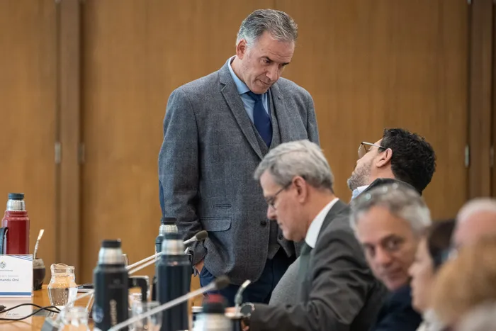 Yamandú Orsi durante un Consejo de Ministros en la Torre Ejecutiva (archivo, junio de 2026). · Foto: Gianni Schiaffarino