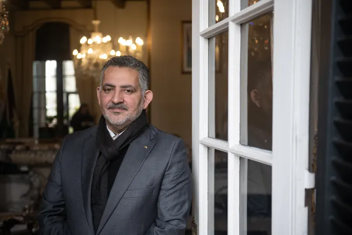 Foto principal del artículo 'Embajador de Palestina: “Valen más los actos de apoyo al pueblo” que una declaración de genocidio que “luego queda en un cajón”' · Foto: Gianni Schiaffarino