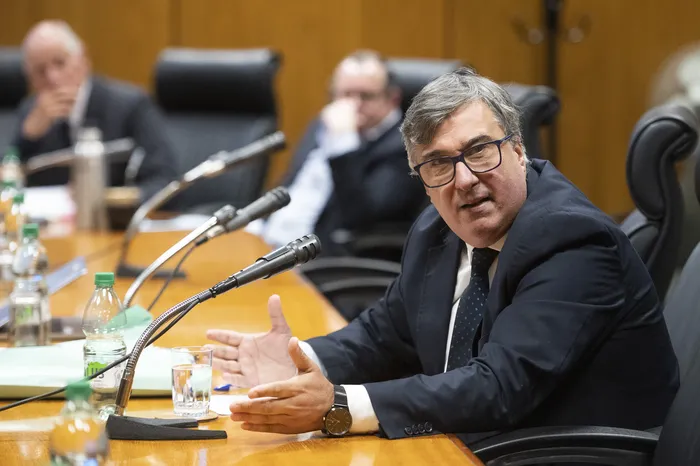 Fabián Martínez, ex director general del Ministerio de Defensa Nacional en la comisión sobre el caso Cardama, el 6 de julio. · Foto: Alessandro Maradei