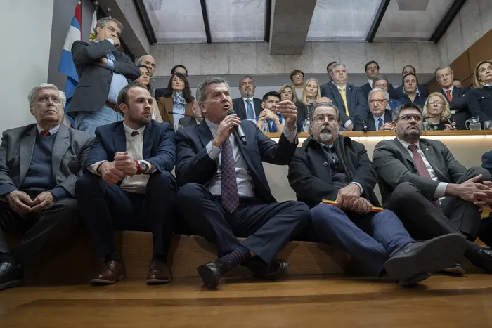 Conferencia de prensa de la Coalición Republicana, el 9 de julio, en el Palacio Legislativo. · Foto: Ernesto Ryan