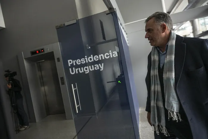 Yamandú Orsi, el 15 de julio, en la Torre Ejecutiva. · Foto: Inés Guimaraens