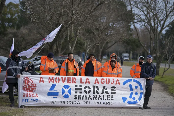 Paro parcial del Sunca, el 15 de julio, en Colonia del Sacramento. · Foto: Ignacio Dotti