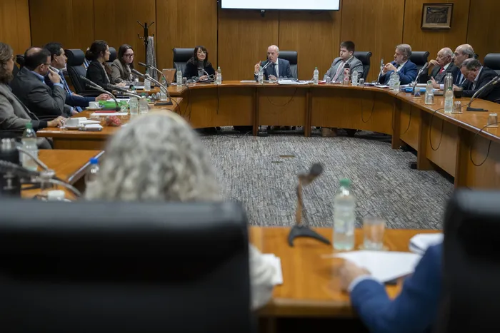 Comisión Especial para Investigar y Analizar el Proceso de Adquisición de OPV, el 20 de julio, en el edificio anexo del Palacio Legislativo. · Foto: Ernesto Ryan