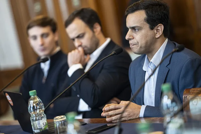Agustín Iturralde y Ramiro Correa durante su visita a la comisión parlamentaria. · Foto: Ernesto Ryan